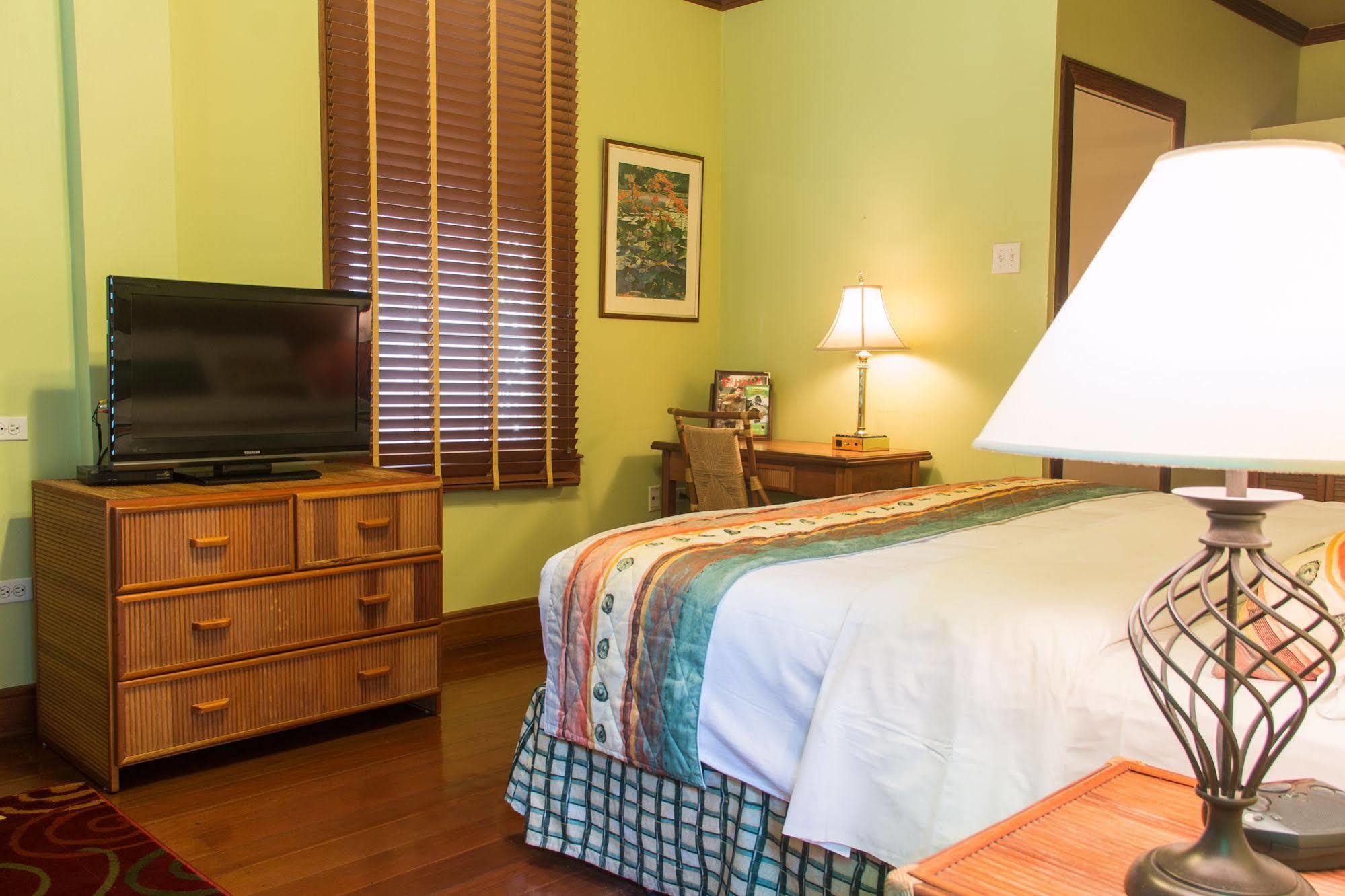 Cara Lodge Hotel Georgetown Bagian luar foto